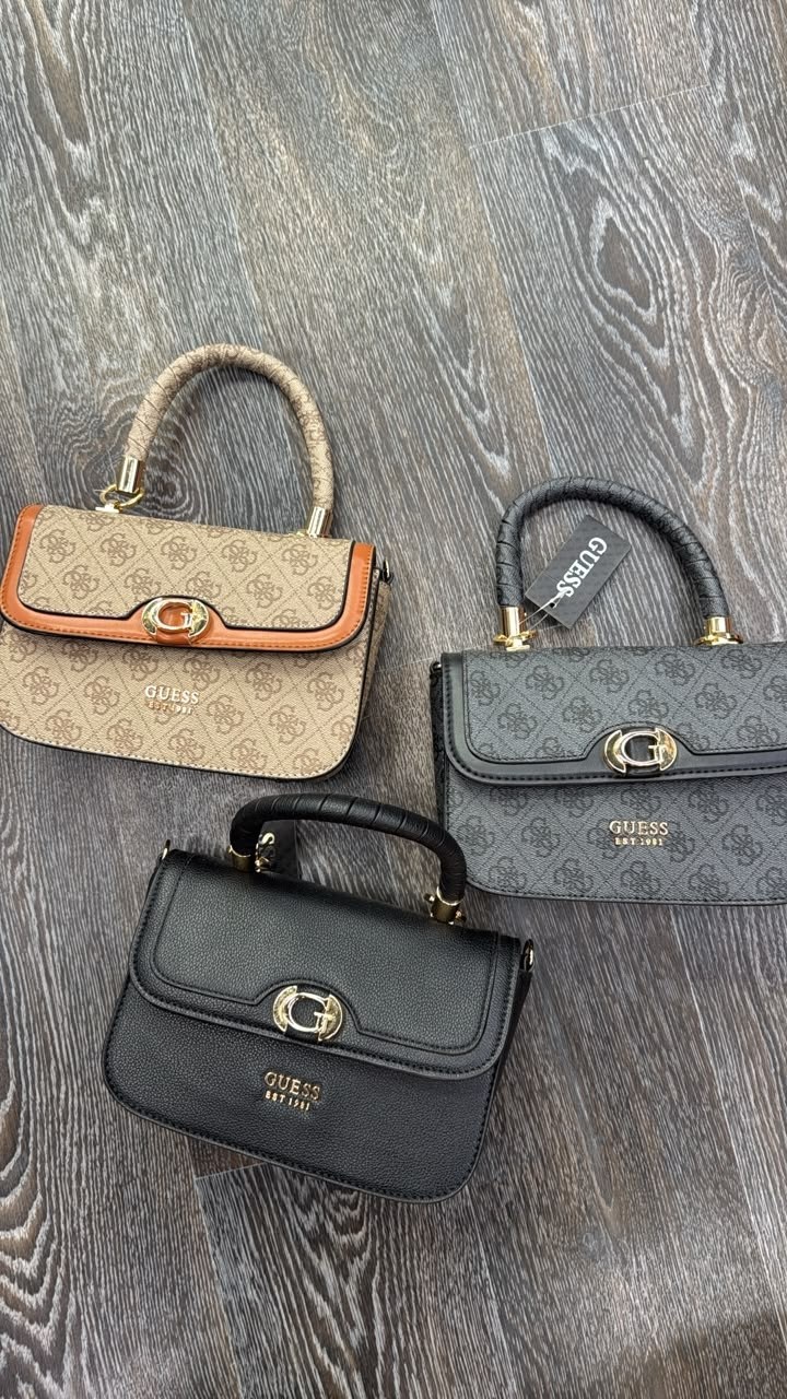 сумка guess,guess сумка кросс боди,guess сумка на плечо,сумка guess женская,модная сумка