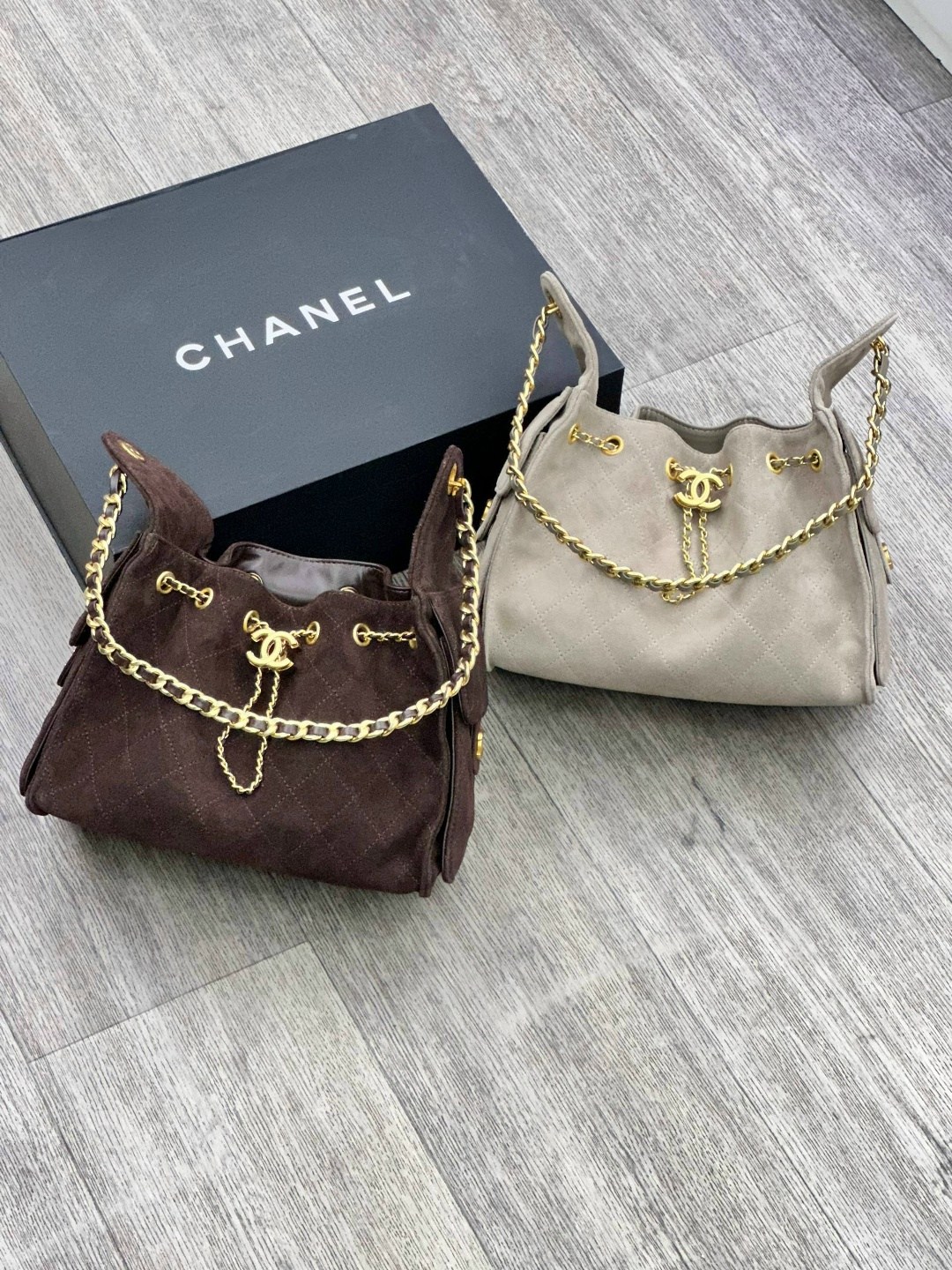 женская замшевая сумка chanel 25 small,серая замшевая сумка chanel 25 small,сумка chanel,замшевая сумка,chanel сумка женская