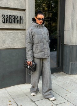 Костюм