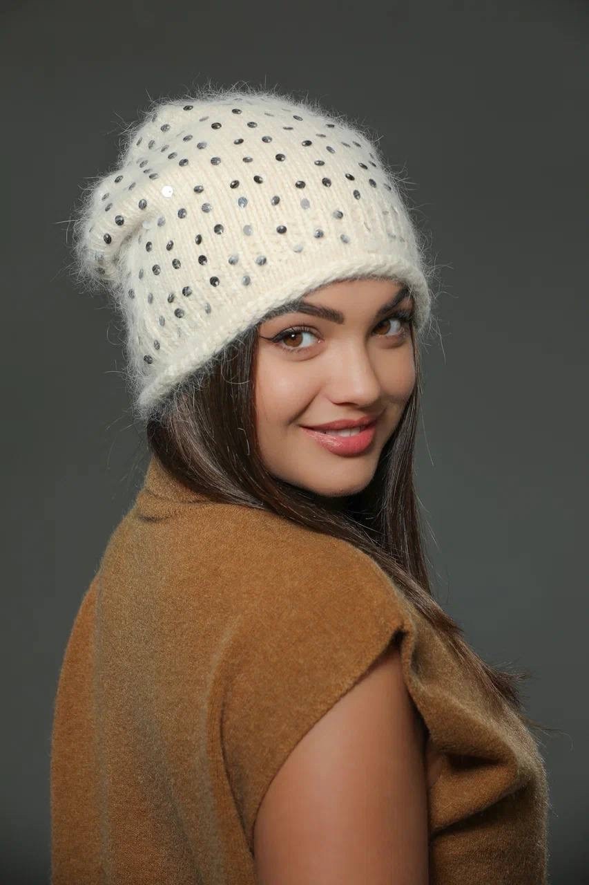 шапка премиальная ангора с пайетками taf textil,шапка премиальная ангора с пайетками двойная akar style,шапка с пайетками из премиальной ангоры,шапка с пайетками,шапка с пайетками из премиальной ангор
