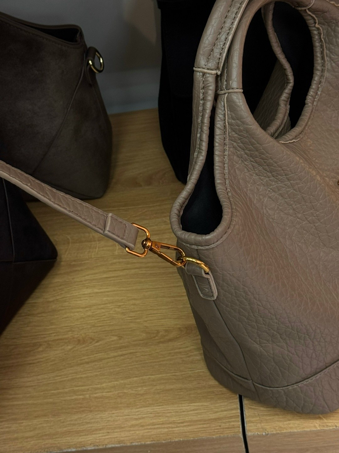 сумки,сумка saint laurent,сумка yves saint laurent,женская сумка,сумка