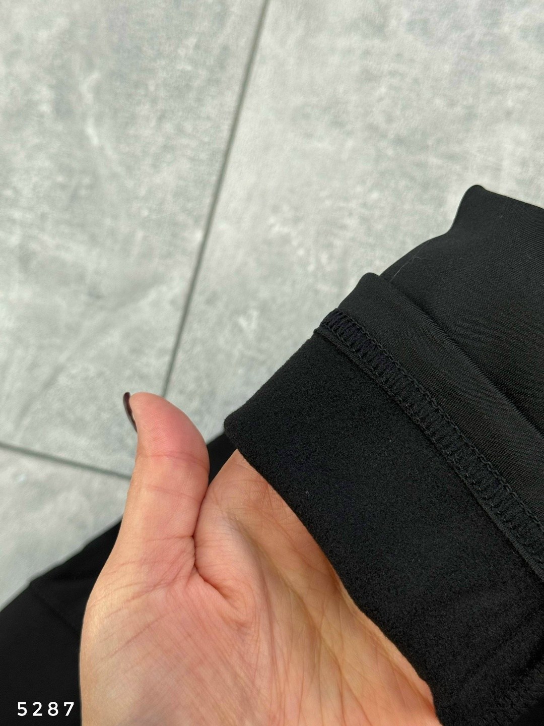 кэжуал наряд,пальто с кроссовками,winter fashion outfit casual,outfit with leggings sporty chic style