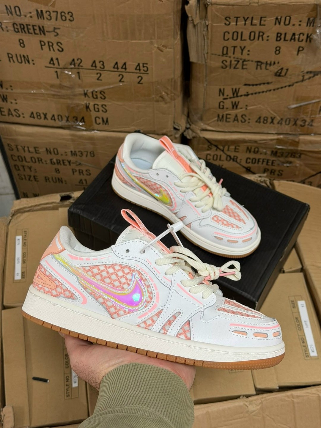 кроссовки,кроссовки женскиe,кроссовки nike air jordan 1 low,кроссовки унисекс nike air jordan 1,розовые кроссовки