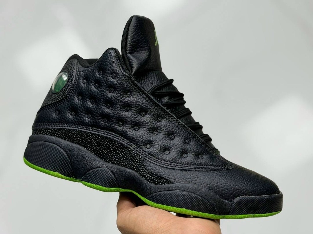кроссовки air jordan 13 retro 'cap and gown' черный,кроссовки air jordan 13 retro gs cap and gown черный,nikе air jordan 13 лак мужские кроссовки,all black jordan 13,jordan 13 black patent leather
