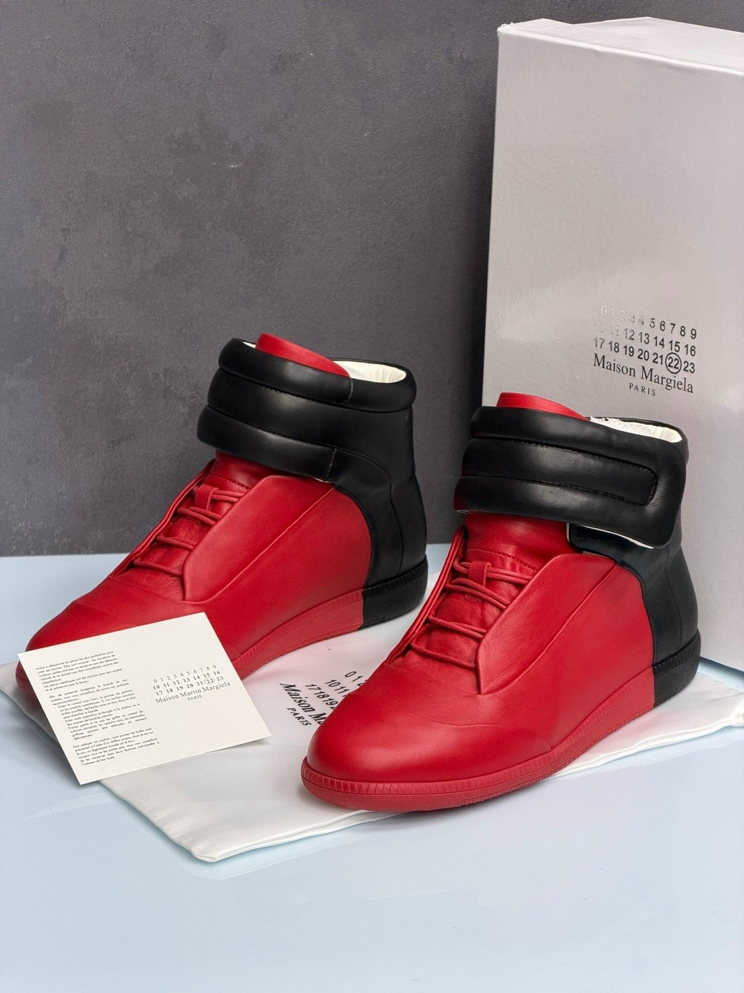 ,мужская  с красной подошвой,повседневная ,кроссовки maison margiela future,кроссовки maison margiela красный