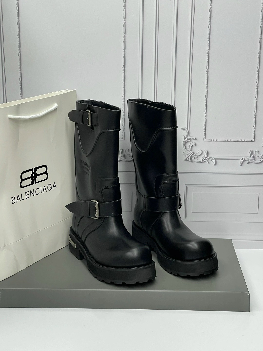 ботинки balenciaga,balenciaga сапоги,balenciaga ,сапоги женские balenciaga,