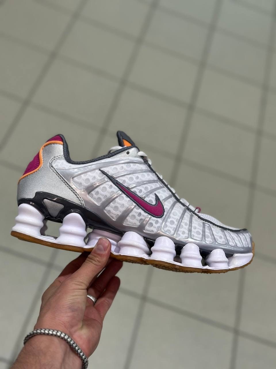 кроссовки nike shox tl,nike shox tl,shox nike,кроссовки,спортивные кроссовки