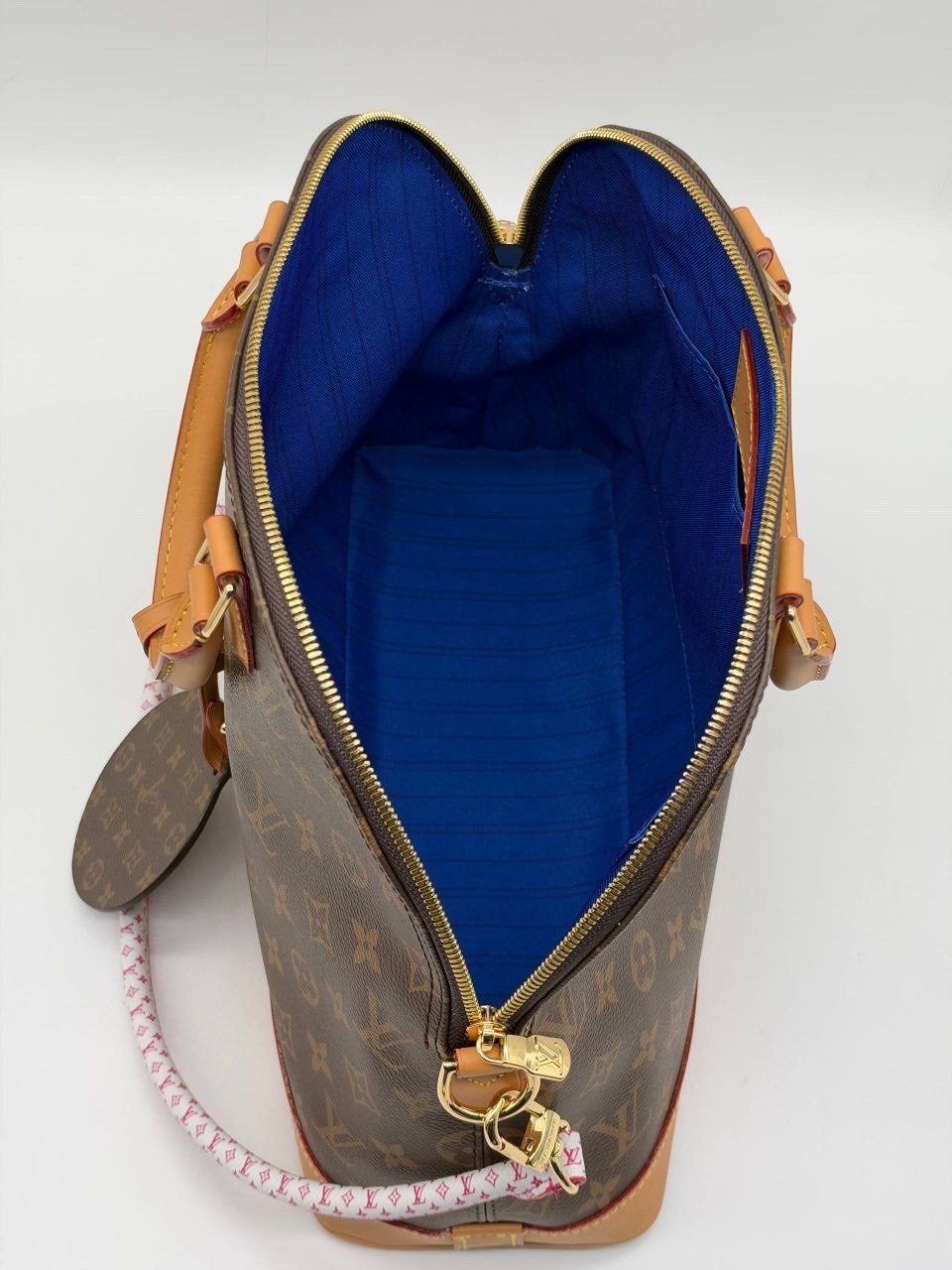 сумка louis vuitton,женская сумка louis vuitton,сумки луи виттон,сумка луи виттон альма,женские сумки луи виттон