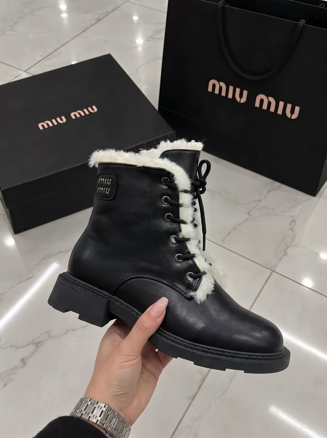 ,ботинки женские miu miu,ботинки miu miu,ботинки зимние женские,женские ботинки