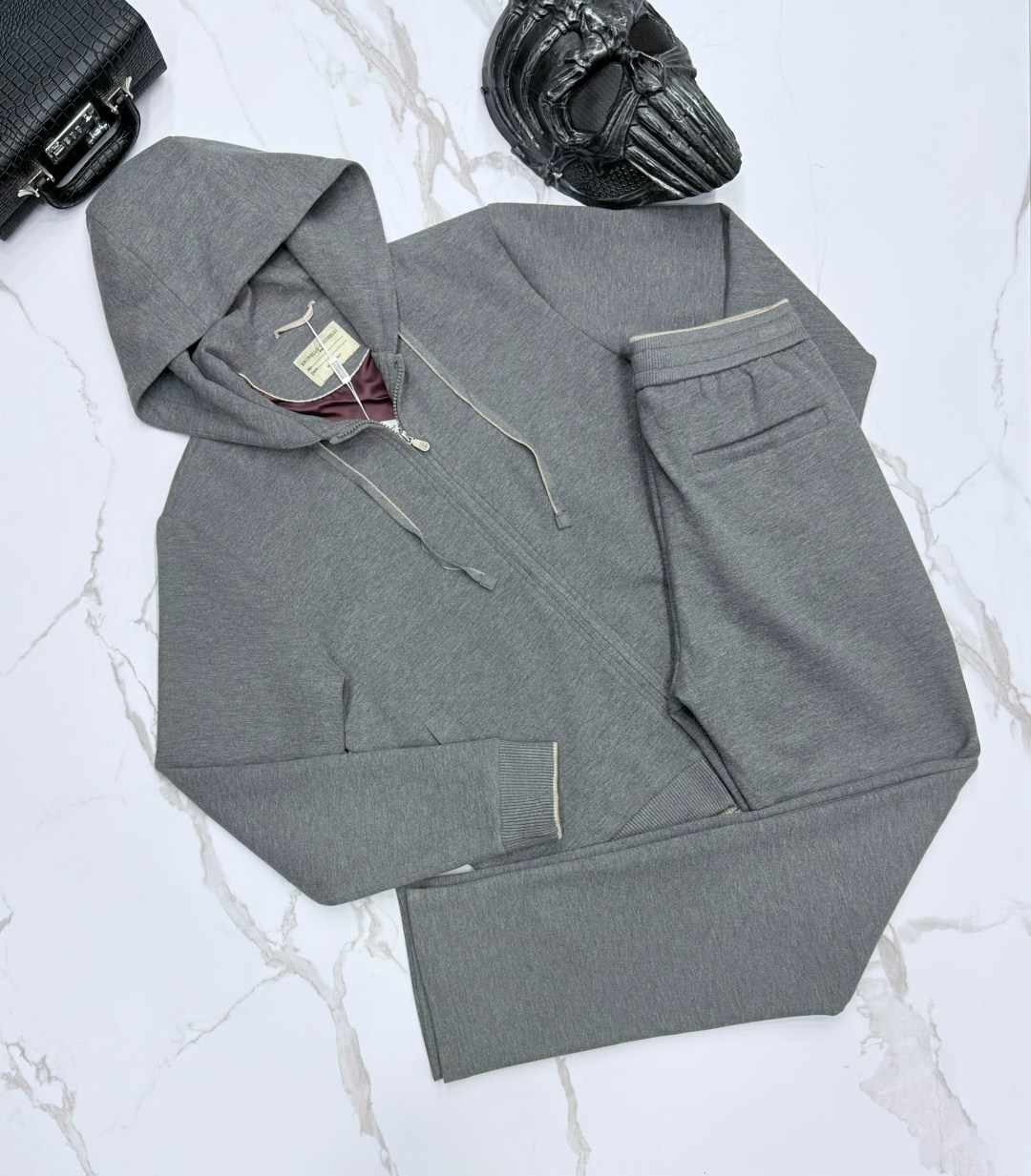 серая толстовка,толстовка с капюшоном,толстовка brunello cucinelli,grey zip hoodie,толстовка мужская