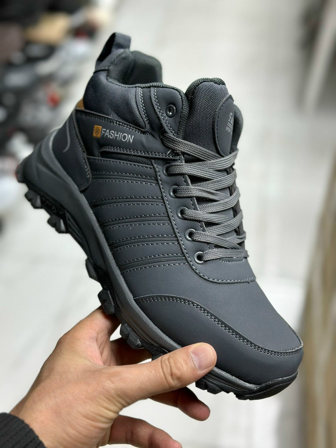 кроссовки зимние adidas,мужские зимние кроссовки,кроссовки зимние мужские adidas,,кроссовки зимние