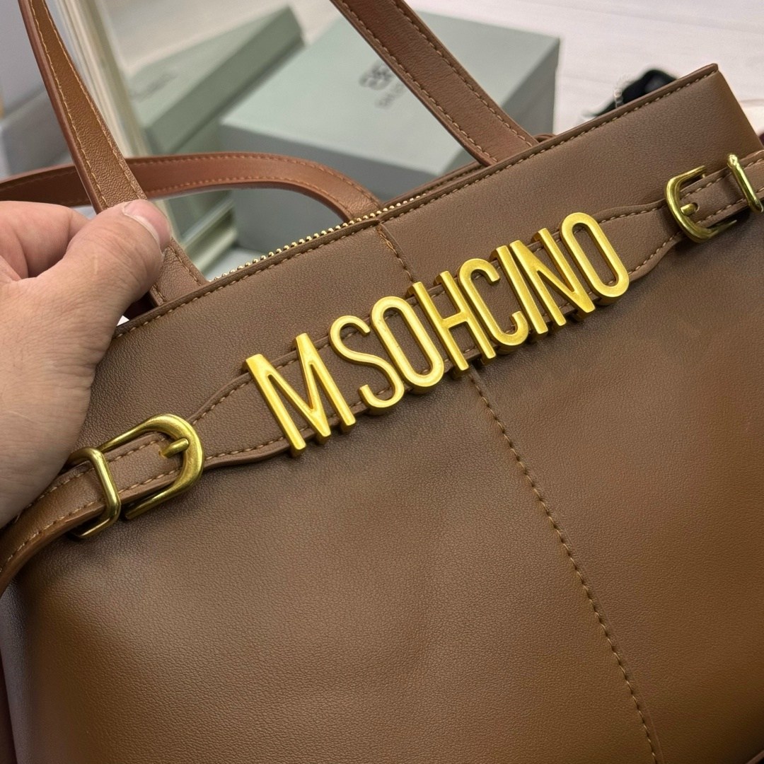 сумка love moschino,сумка,moschino сумка,сумки женская,сумки аксессуары