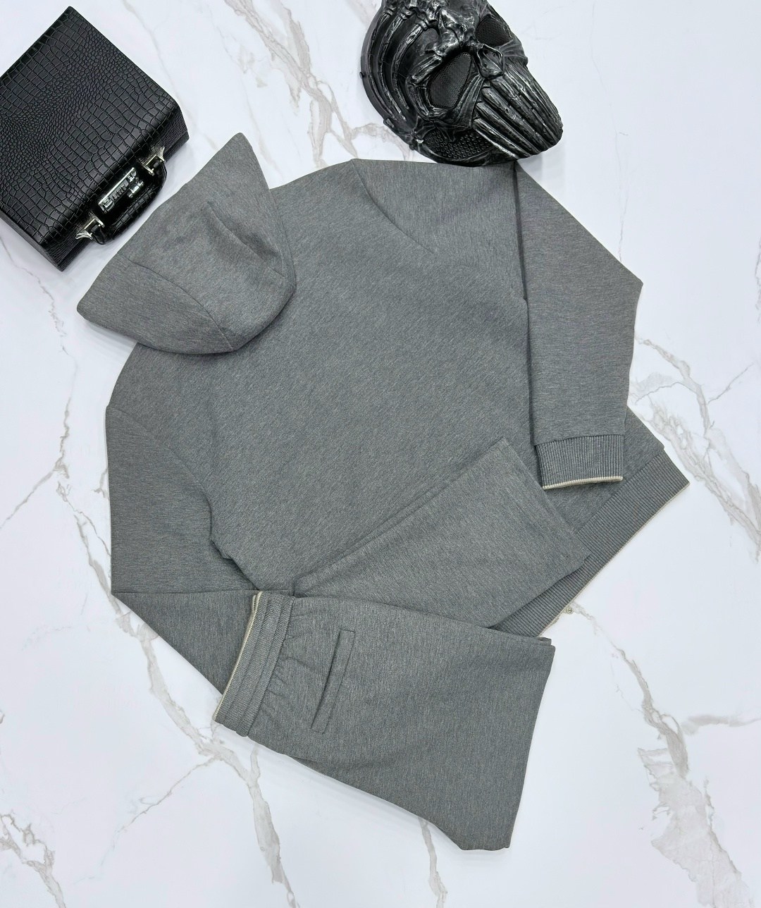 серая толстовка,толстовка с капюшоном,толстовка brunello cucinelli,grey zip hoodie,толстовка мужская