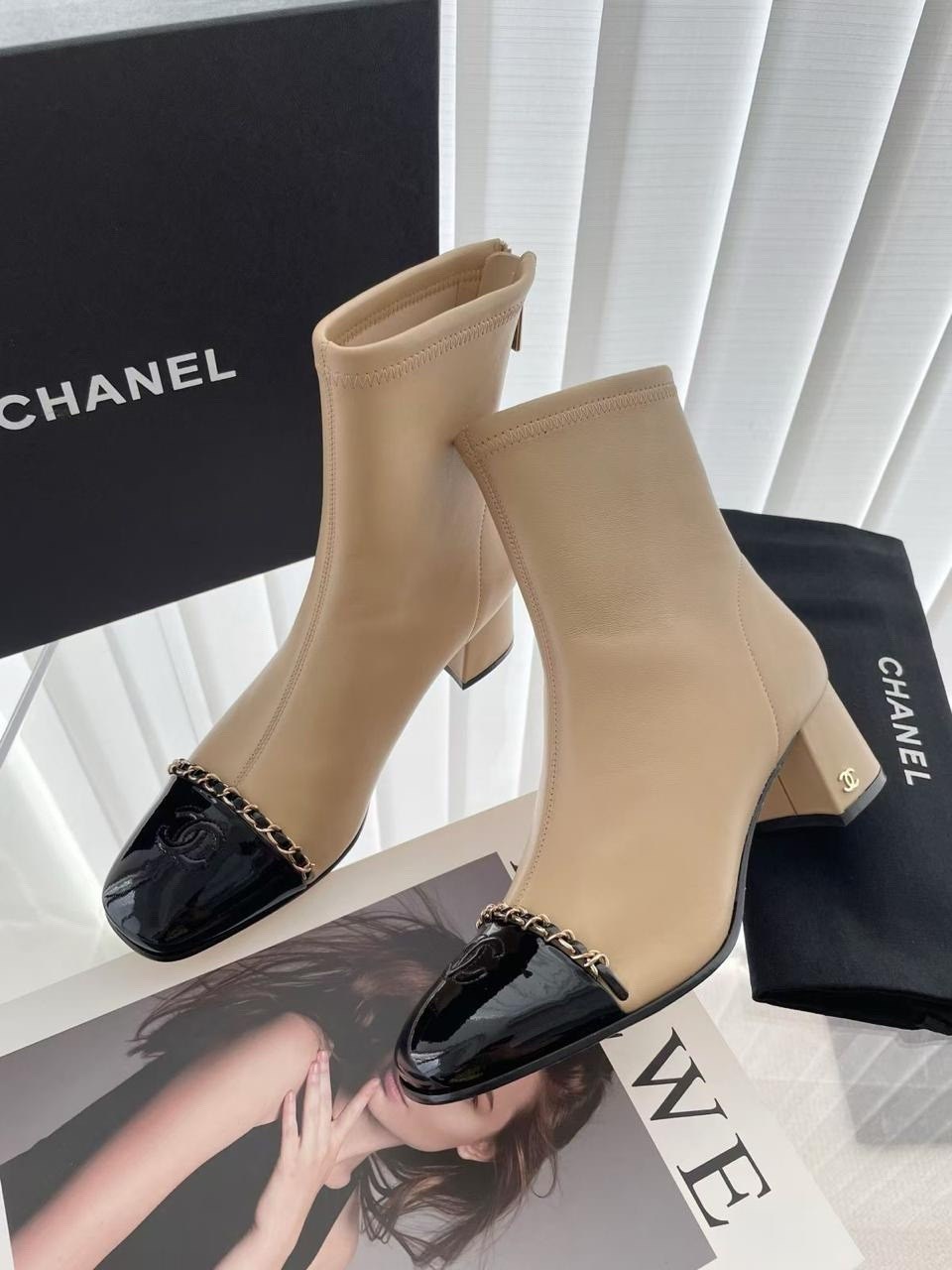 ботильоны chanel,кожаные ботильоны chanel,женские ботильоны chanel,женские ботильоны,кожаные ботильоны chanel с логотипом