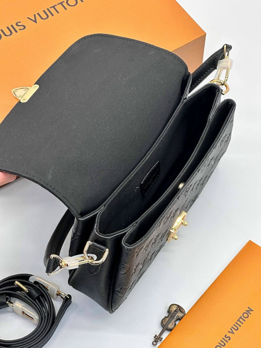 сумка louis vuitton женская,сумка pochette metis louis vuitton,сумка луи виттон,сумка louis vuitton,сумка на плечо louis vuitton