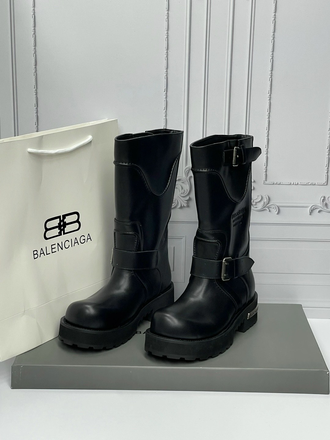 ботинки balenciaga,balenciaga сапоги,balenciaga ,сапоги женские balenciaga,