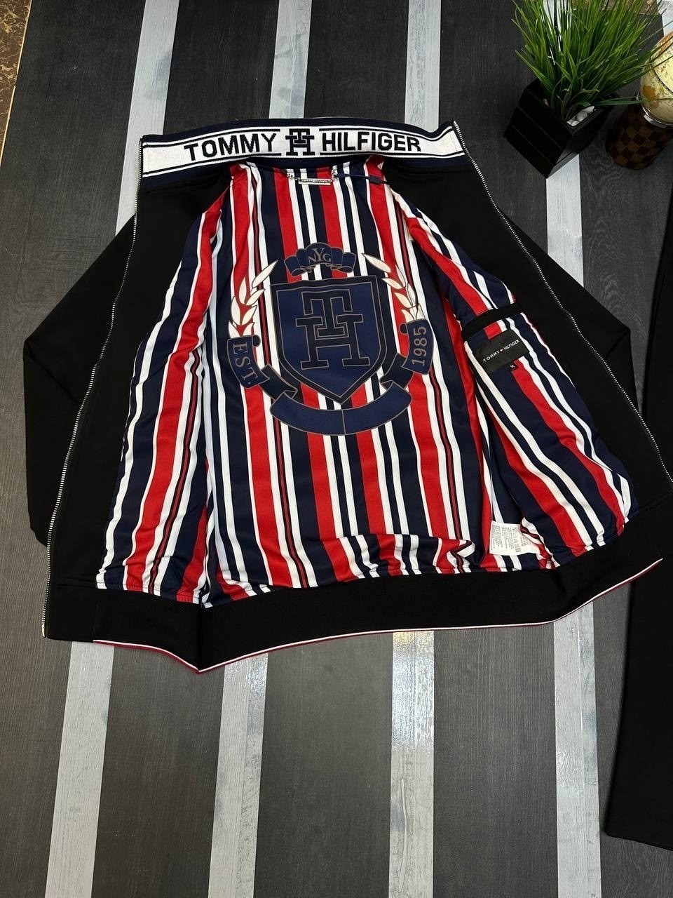 спортивный костюм томми хилфигер мужские,спортивный костюм tommy hilfiger,спортивный костюм томми хилфигер,спортивный костюм мужской tommy hilfiger,спортивные костюм