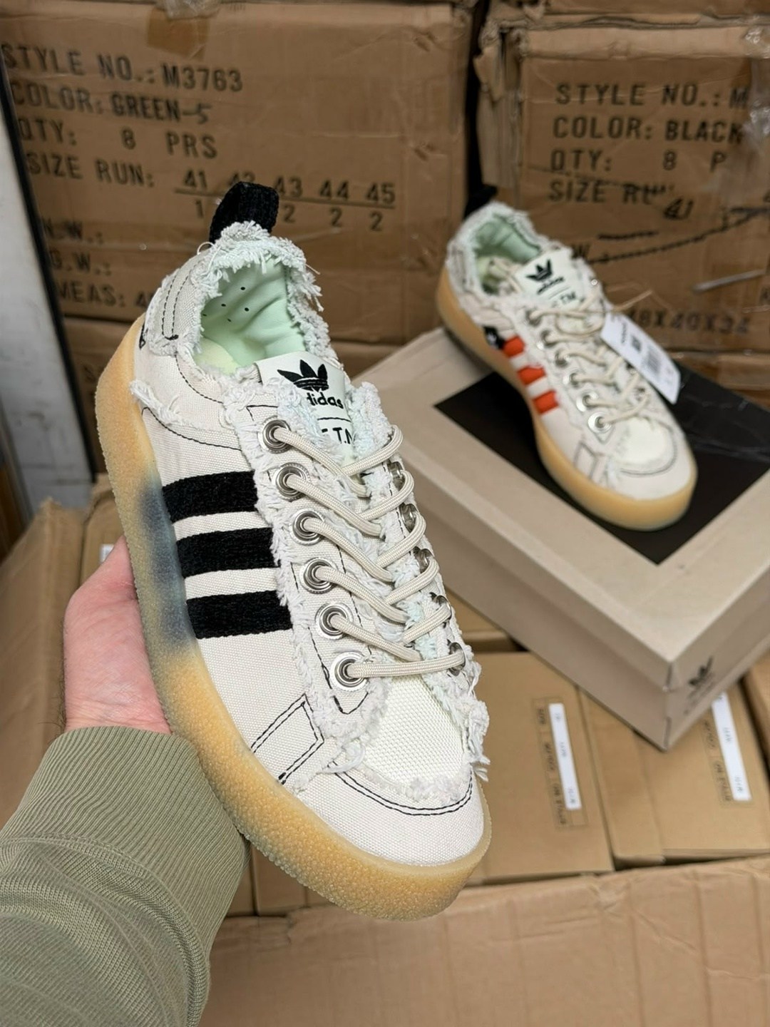 кроссовки,женские кроссовки air jordan 1 low,спортивная ,кроссовки air jordan 1 low,серебряные кроссовки
