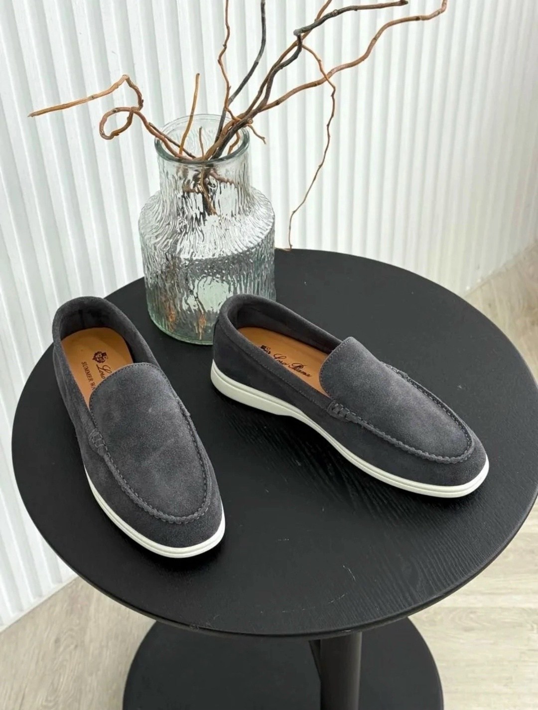 лоферы из натуральной замши loro piana,лоферы мужские loro piana,лоферы из натуральной замши,лоферы мужские из натуральной замши,loro piana лоферы женские замшевые