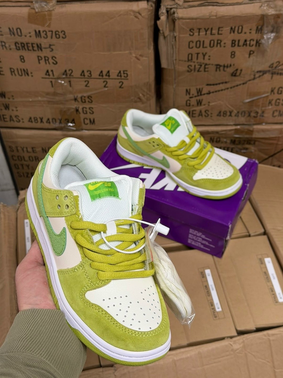 кроссовки nike sb dunk low "green apple",nike sb dunk low green apple,nike sb dunk green apple,кроссовки nike sb dunk low green,кроссовки