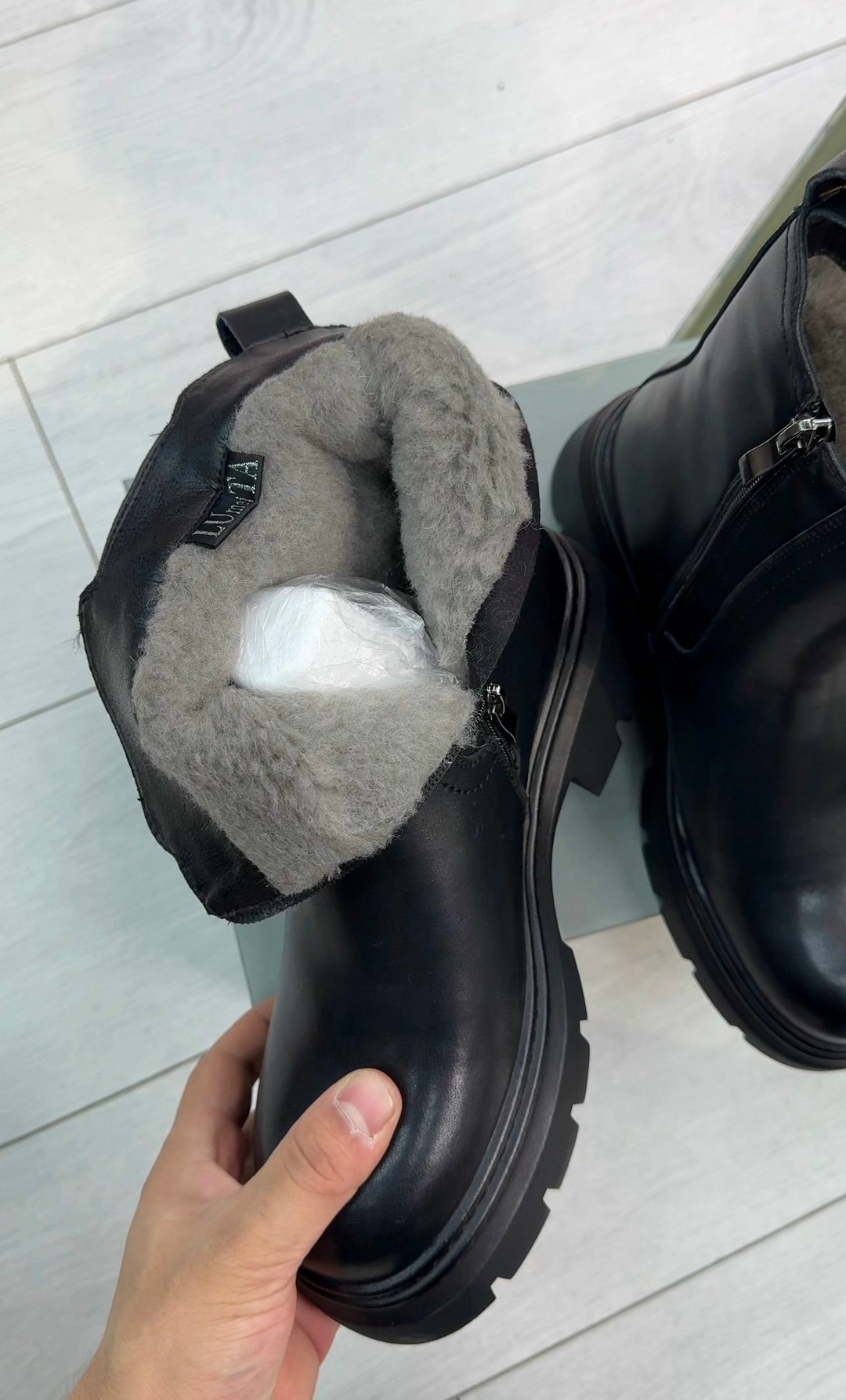 ботинки balenciaga,ботинки челси баленсиага,balenciaga женские кожаные сапоги balenciaga чёрного цвета,ботинки челси balenciaga,ботинки balenciaga челси женские размер 36-40