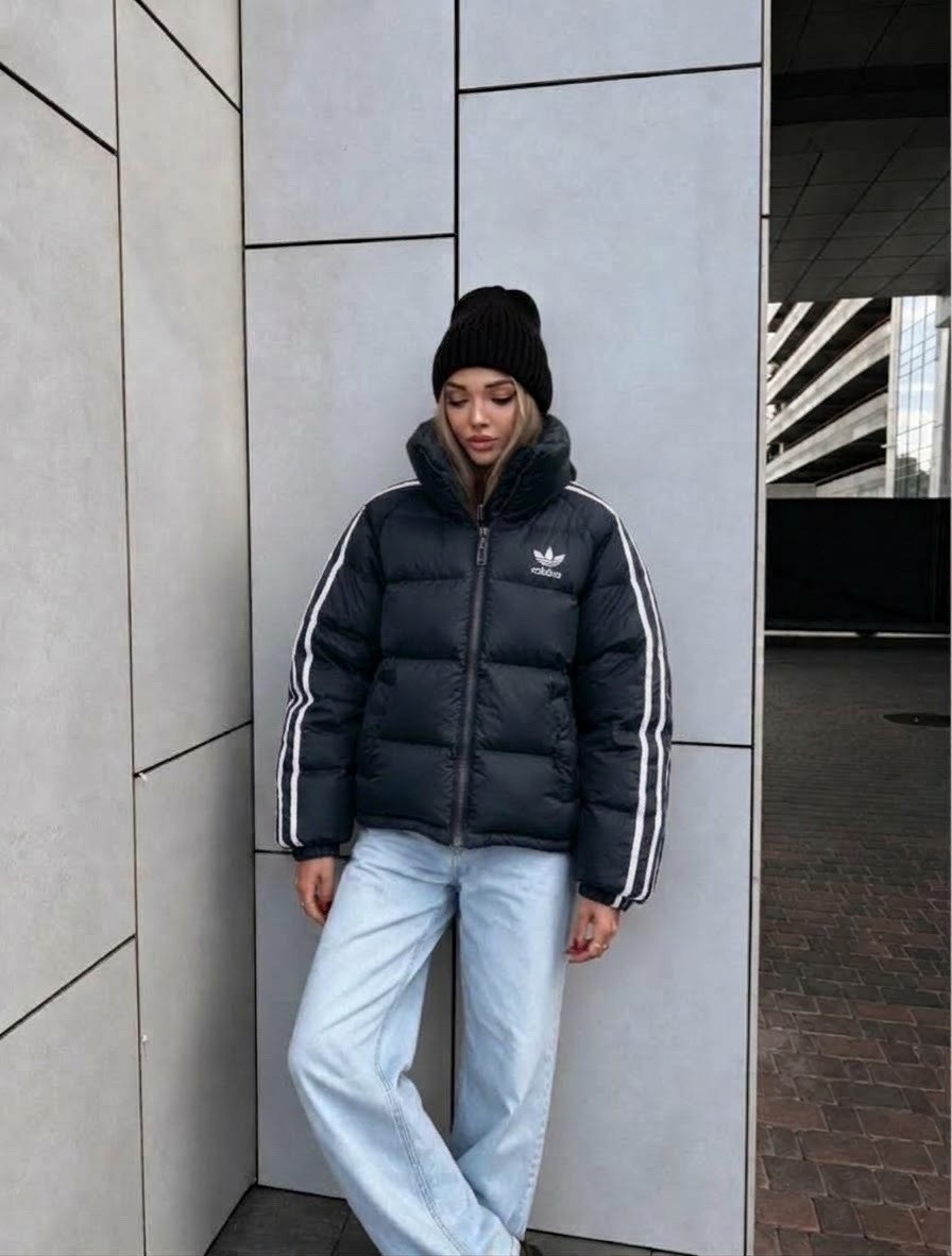 адидас ориджиналс куртка укороченная,красная дутая куртка adidas originals ski chic,зимняя куртка adidas originals,красная куртка adidas женская,куртка adidas originals