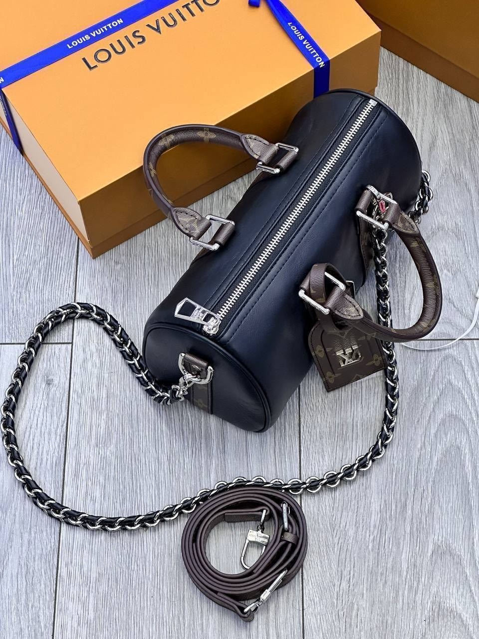 сумка женская louis vuitton,сумка louis vuitton,louis vuitton сумка на плечо кросс-боди,женская сумка из натуральной кожи от louis vuitton,классическая сумка speedy louis vuitton с монограммой