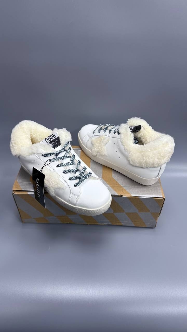 golden goose зимние кеды женские,зимние кеды golden goose superstar белые с мехом,golden goose super-star shearling sneaker,кеды golden goose,