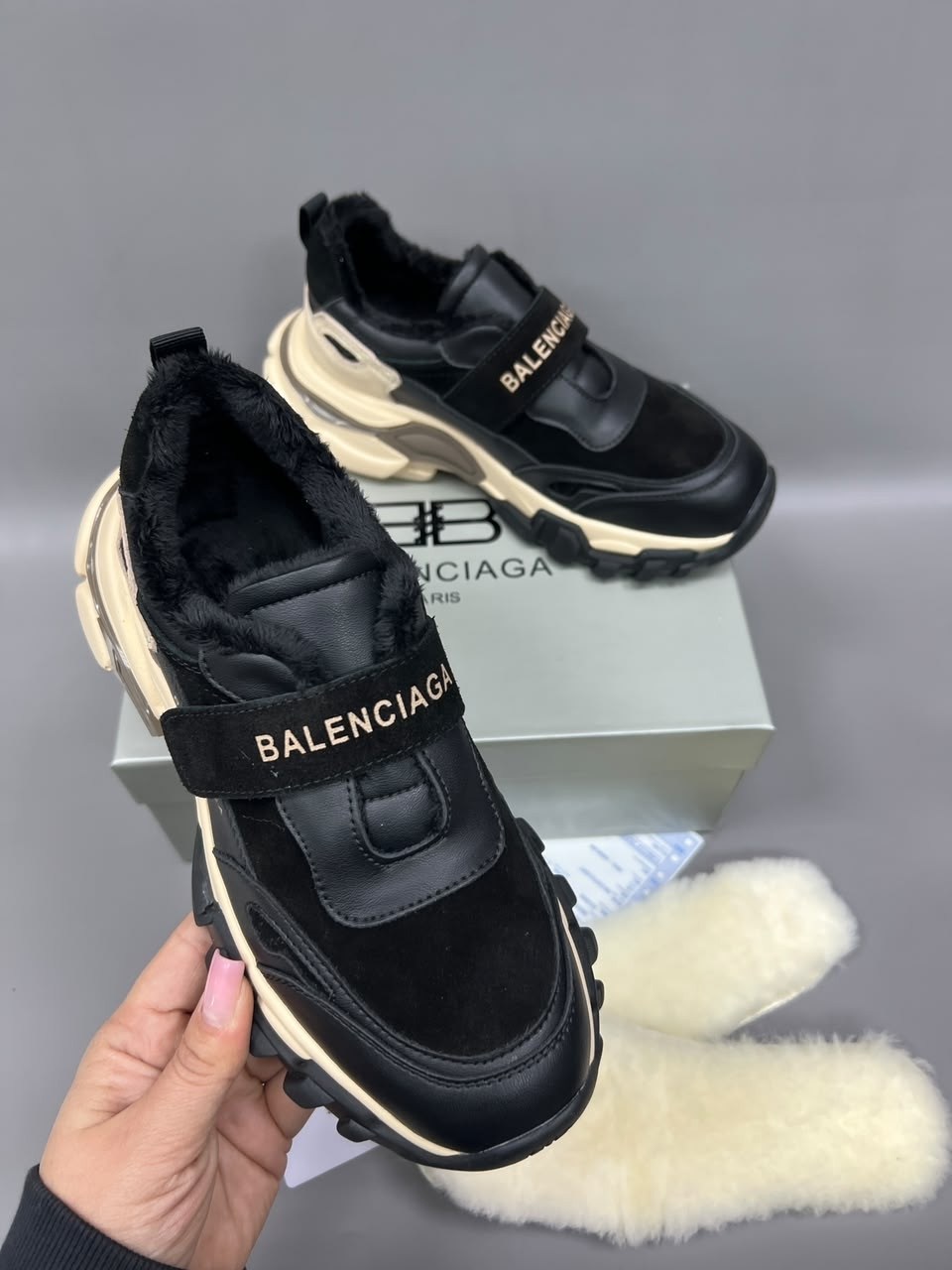 ,кроссовки balenciaga,кроссовки женские balenciaga,женские кроссовки,зимние стильные кроссовки в стиле balenciaga