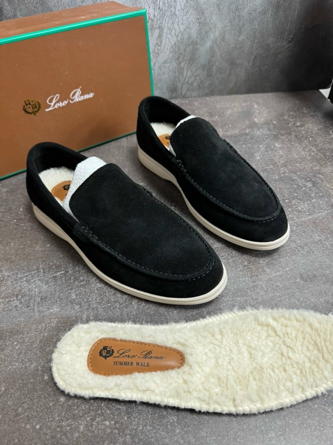 лоферы loro piana мужские,лоферы loro piana,лоферы мужские loro piana замшевые,мужские замшевые лоферы,мужские черные лоферы loro piana замша