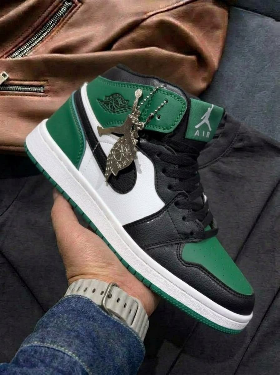 кроссовки nike air jordan 1 retro high,nike air jordan 1 retro high,nike air jordan 1 mid se pine green,nike air jordan 1 retro high og,кроссовки nike air jordan 1