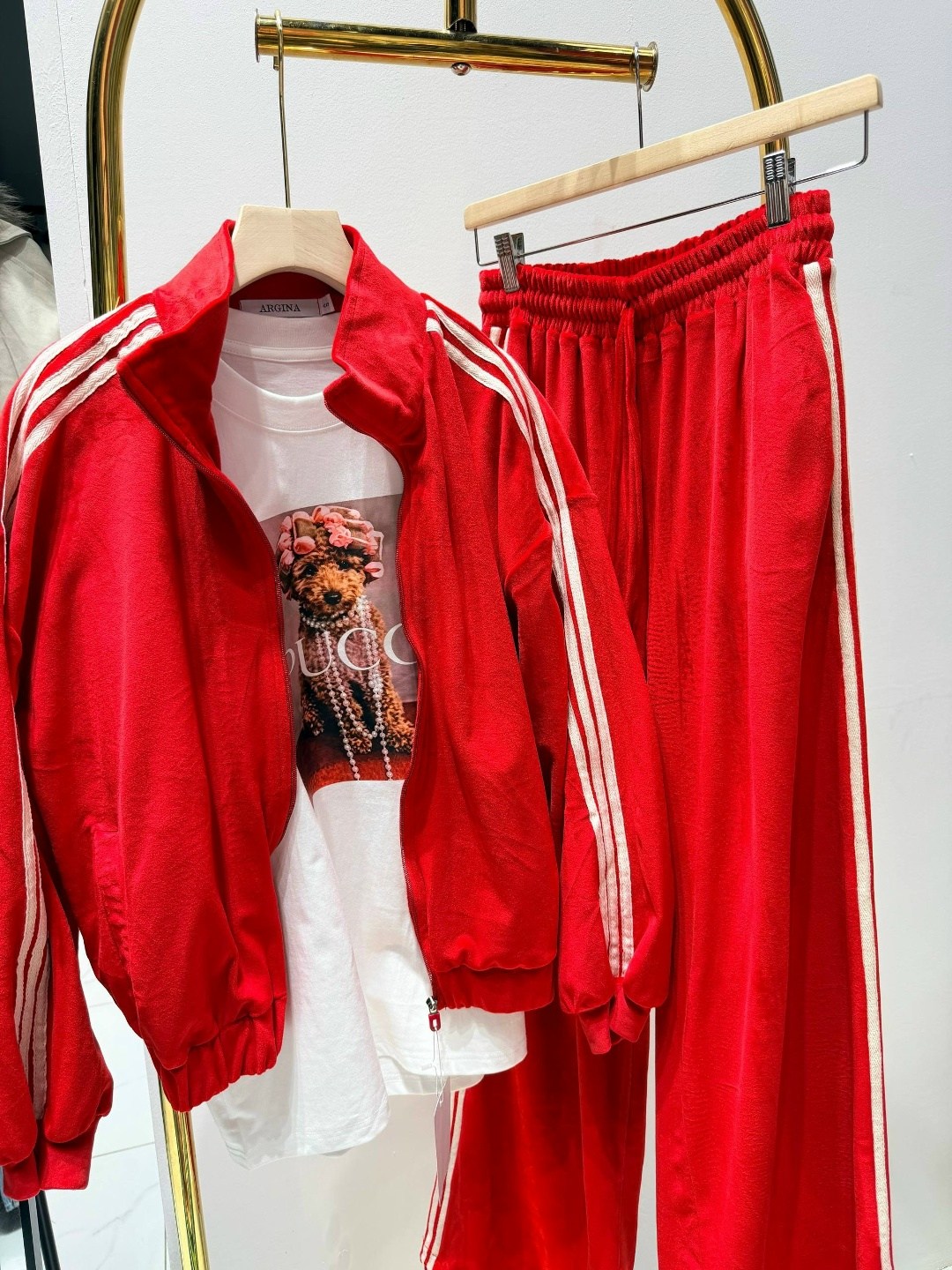 спортивные брюки firebird красного цвета adidas originals,спортивный костюм трикотажные штаны унисекс алый adidas originals,спортивные штаны adidas originals красный,красные спортивные брюки adidas or