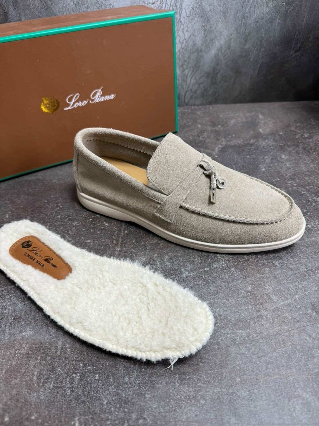 лоферы loro piana,лоферы замшевые loro piana,лоферы мужские loro piana,лоферы loro piana женские,мокасины на меху
