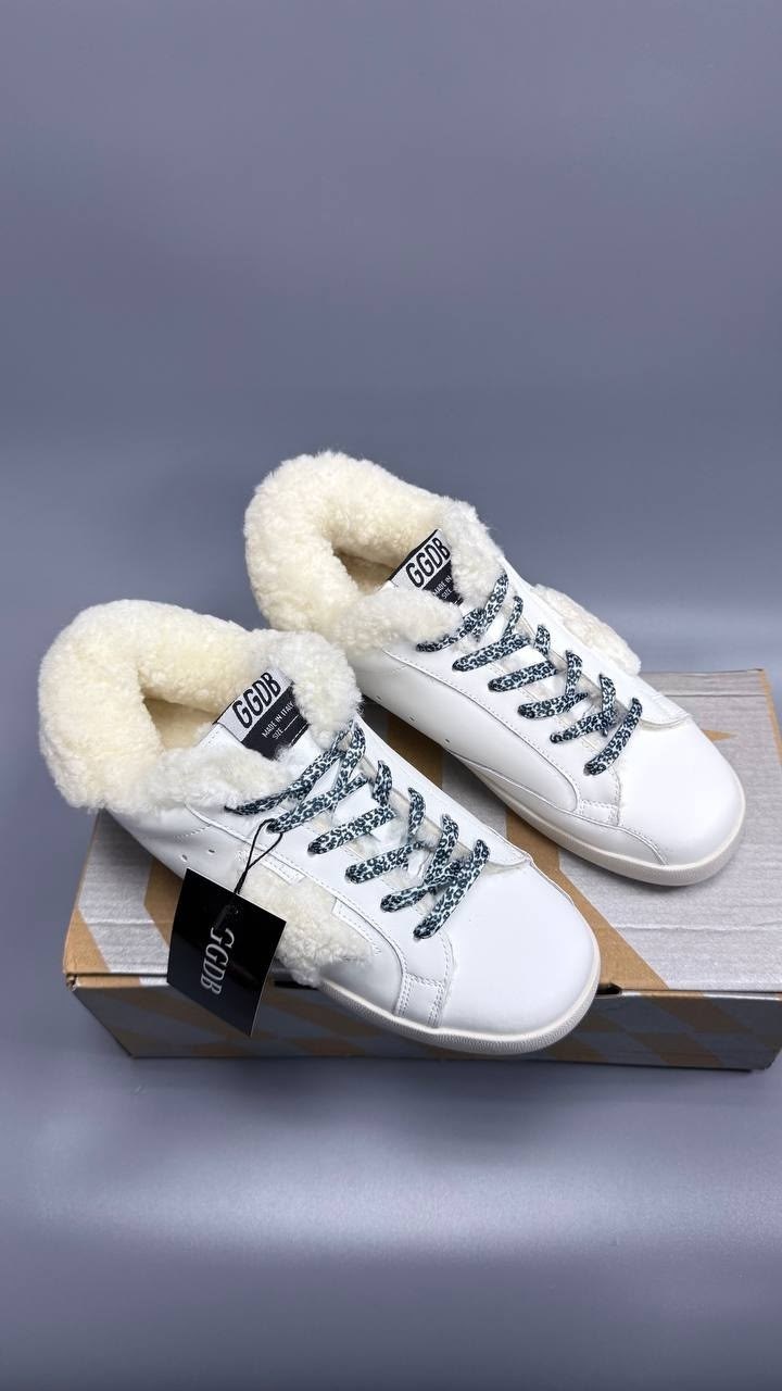 golden goose зимние кеды женские,зимние кеды golden goose superstar белые с мехом,golden goose super-star shearling sneaker,кеды golden goose,