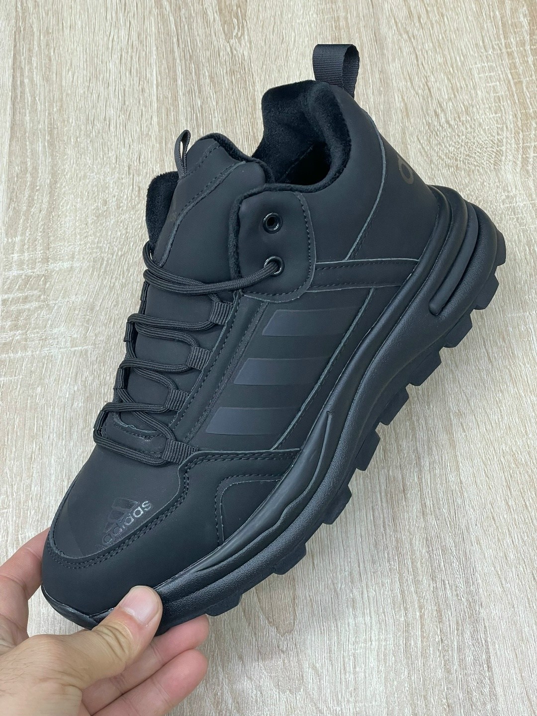кроссовки мужские зимние adidas,зимние кроссовки adidas,кроссовки зимние адидас мужские new collection 2026,кроссовки мужские зимние,кроссовки зимние