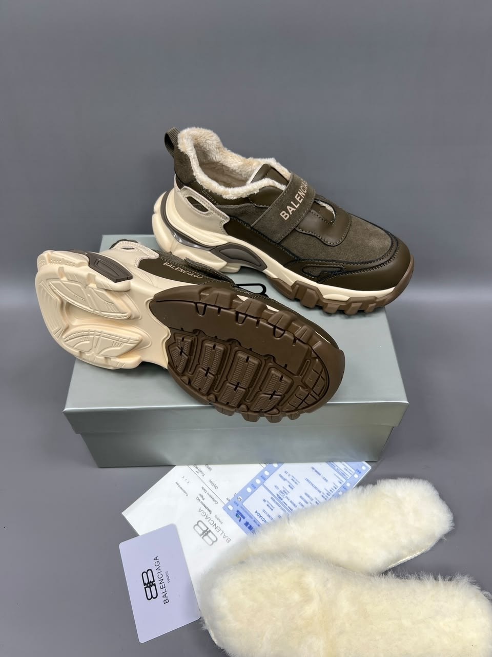зимние кроссовки в стиле balenciaga,зимние стильные кроссовки в стиле balenciaga,кроссовки balenciaga,,кроссовки женскиe