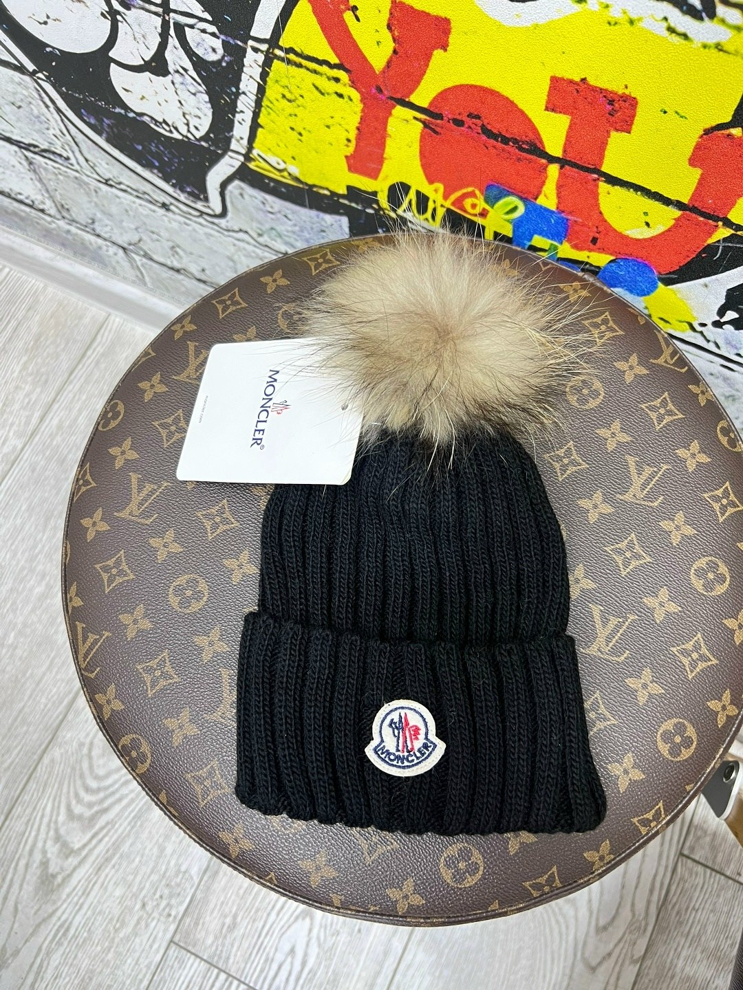 шапка moncler,шапка монклер,шляпа moncler,шапка монклер женская с помпоном,шапка монклер оригинал