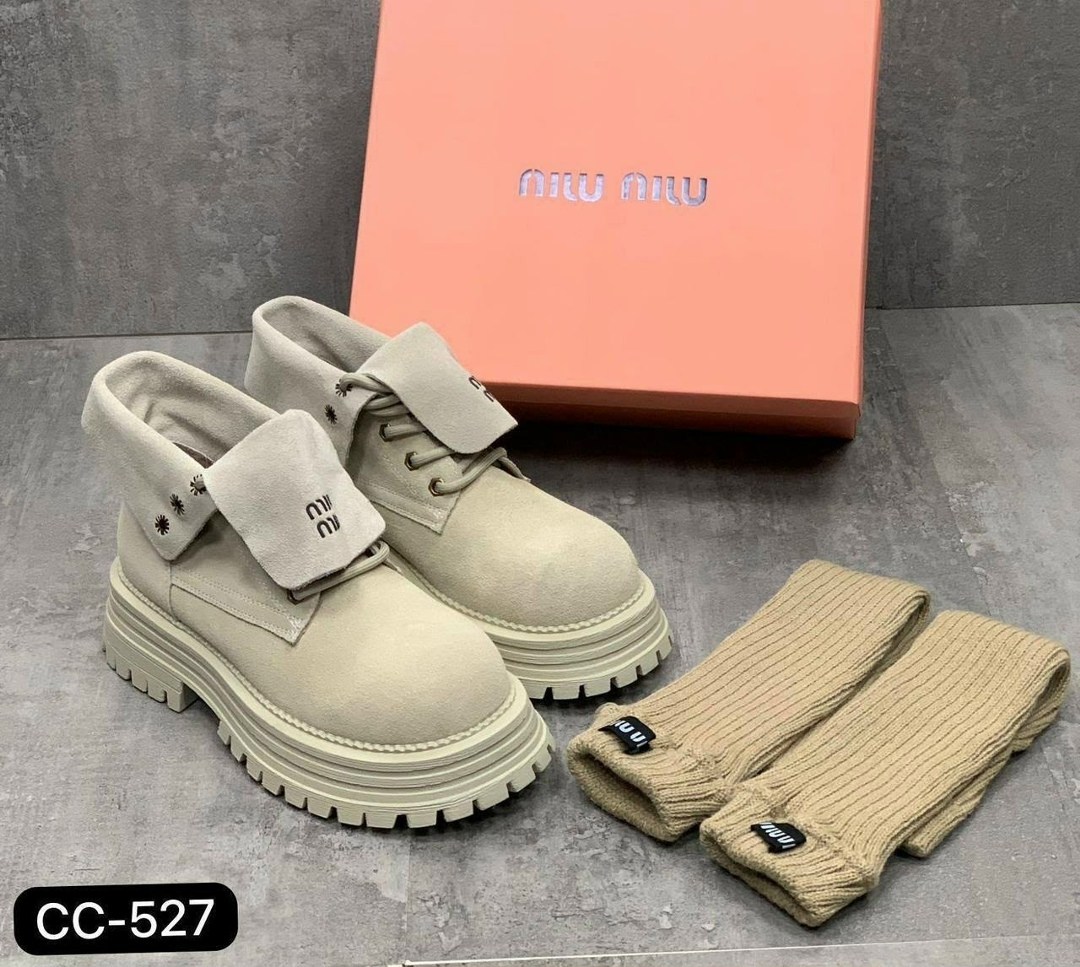 ботинки замшевые miu miu,ботинки miu miu,,ботинки женские зимние miu miu,ботинки miu