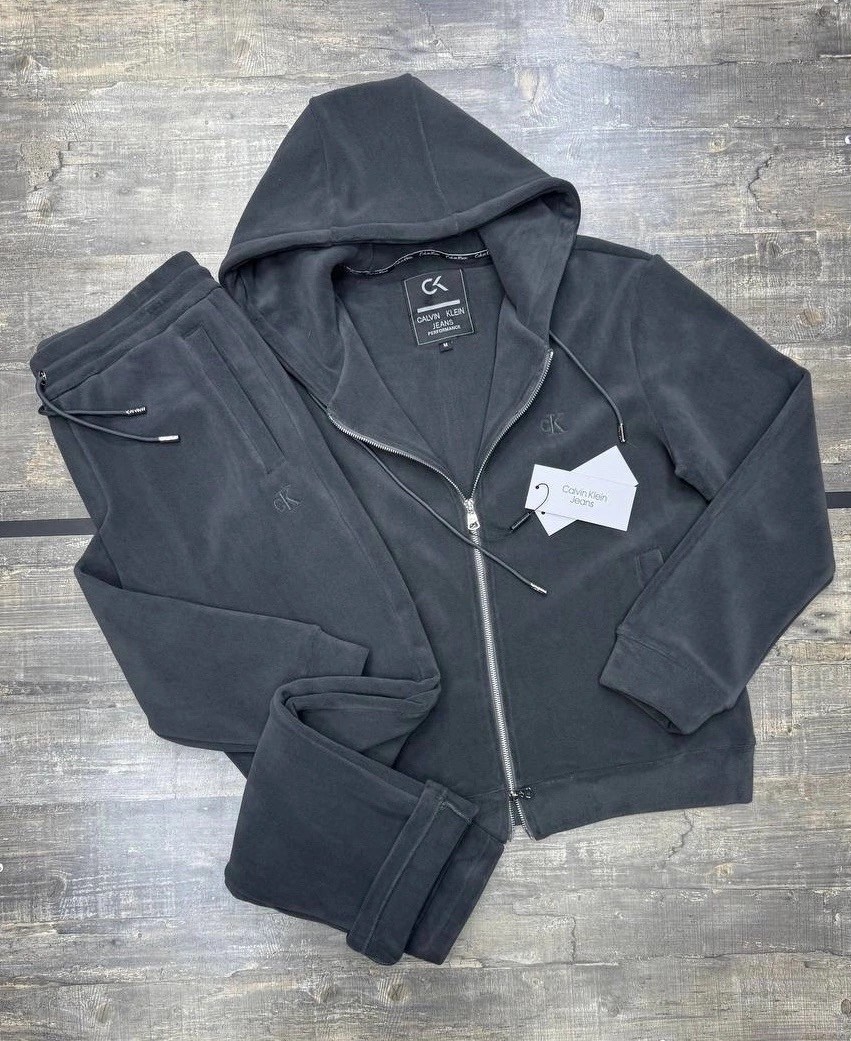 спортивный костюм brunello cucinelli,мужской спортивный костюм,спортивные костюм,спорт костюм,спортивный костюм с капюшоном