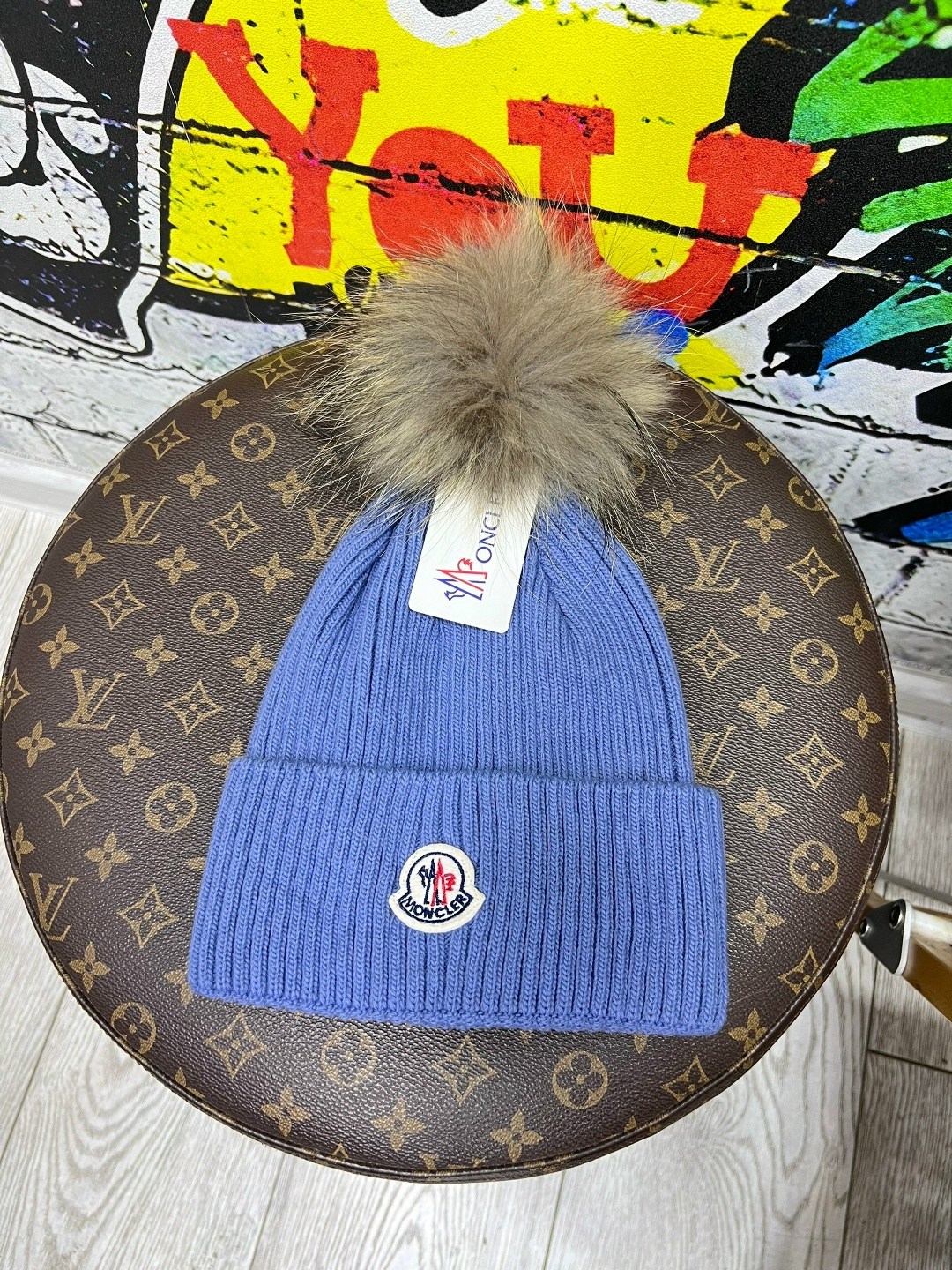 шапка moncler,шапка монклер,шляпа moncler,шапка монклер женская с помпоном,шапка монклер оригинал