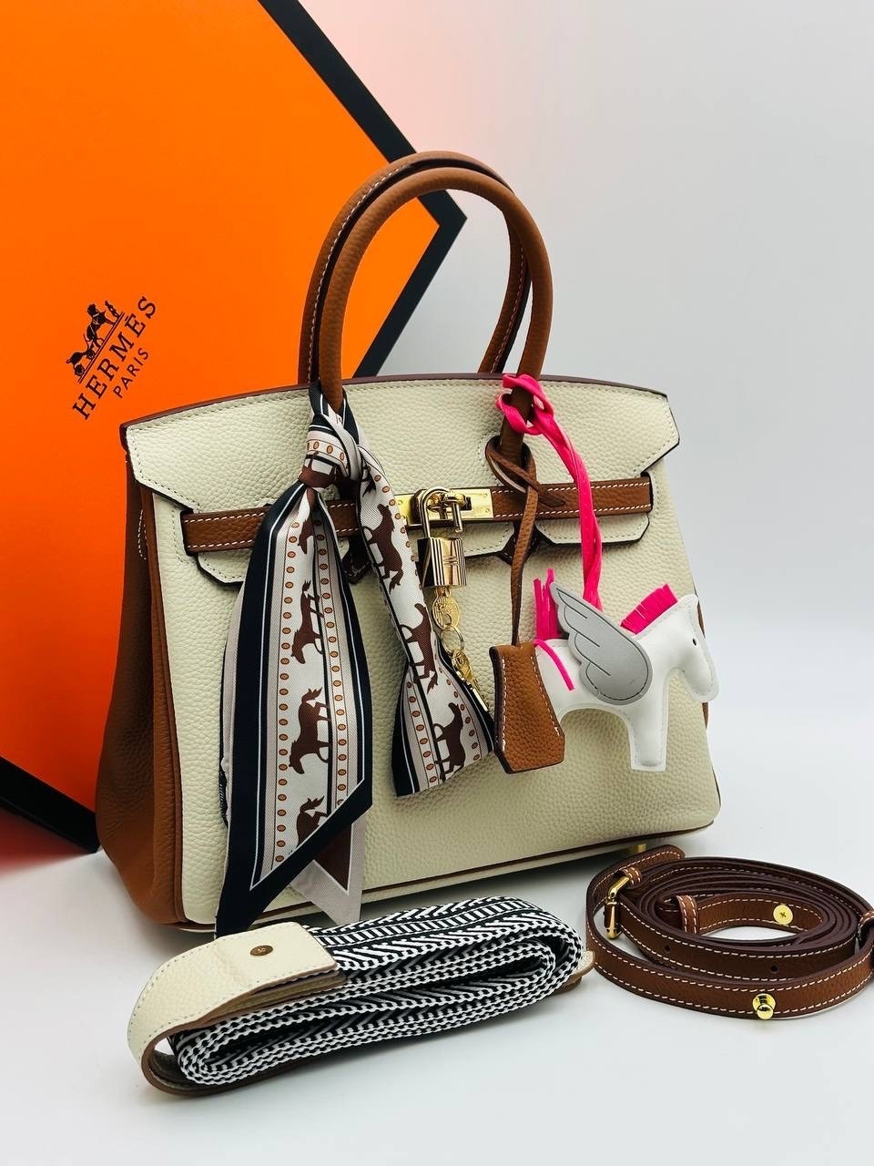 сумка hermes,сумка гермес,сумка,сумка хермес с лошадкой,hermes женская сумка