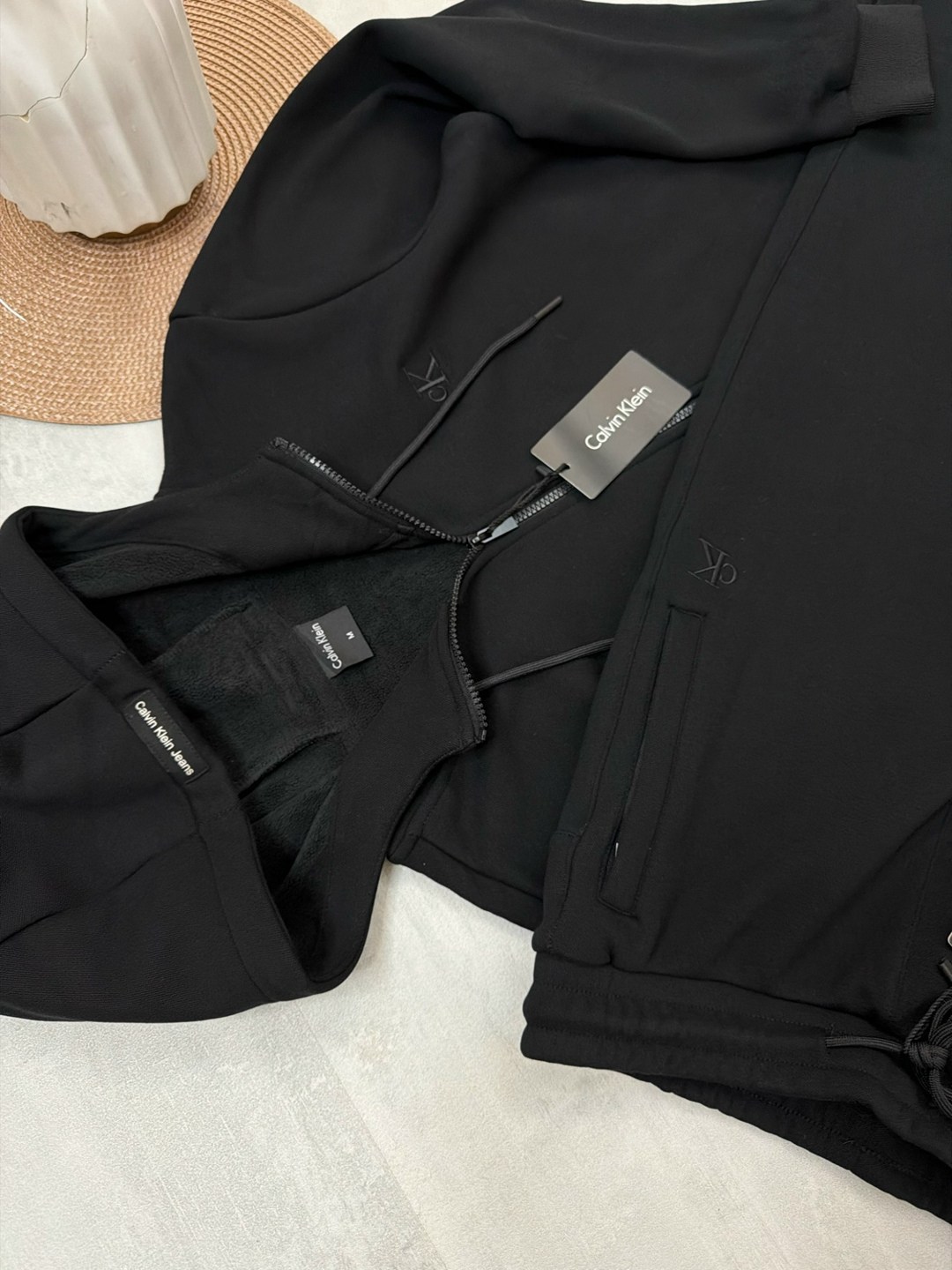 спортивный костюм brunello cucinelli,спортивные костюмы,спортивный костюм мужской,спортивный костюм armani,спортивные костюмы на флисе