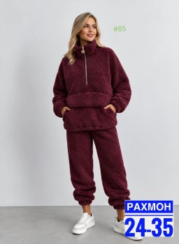 Костюм
