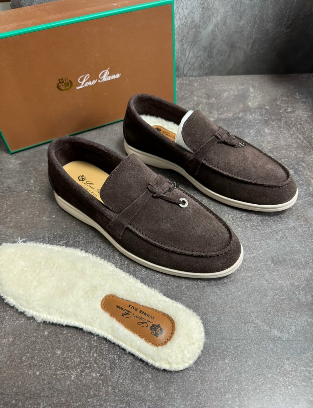 лоферы loro piana,лоферы замшевые loro piana,лоферы мужские loro piana,лоферы loro piana женские,мокасины на меху