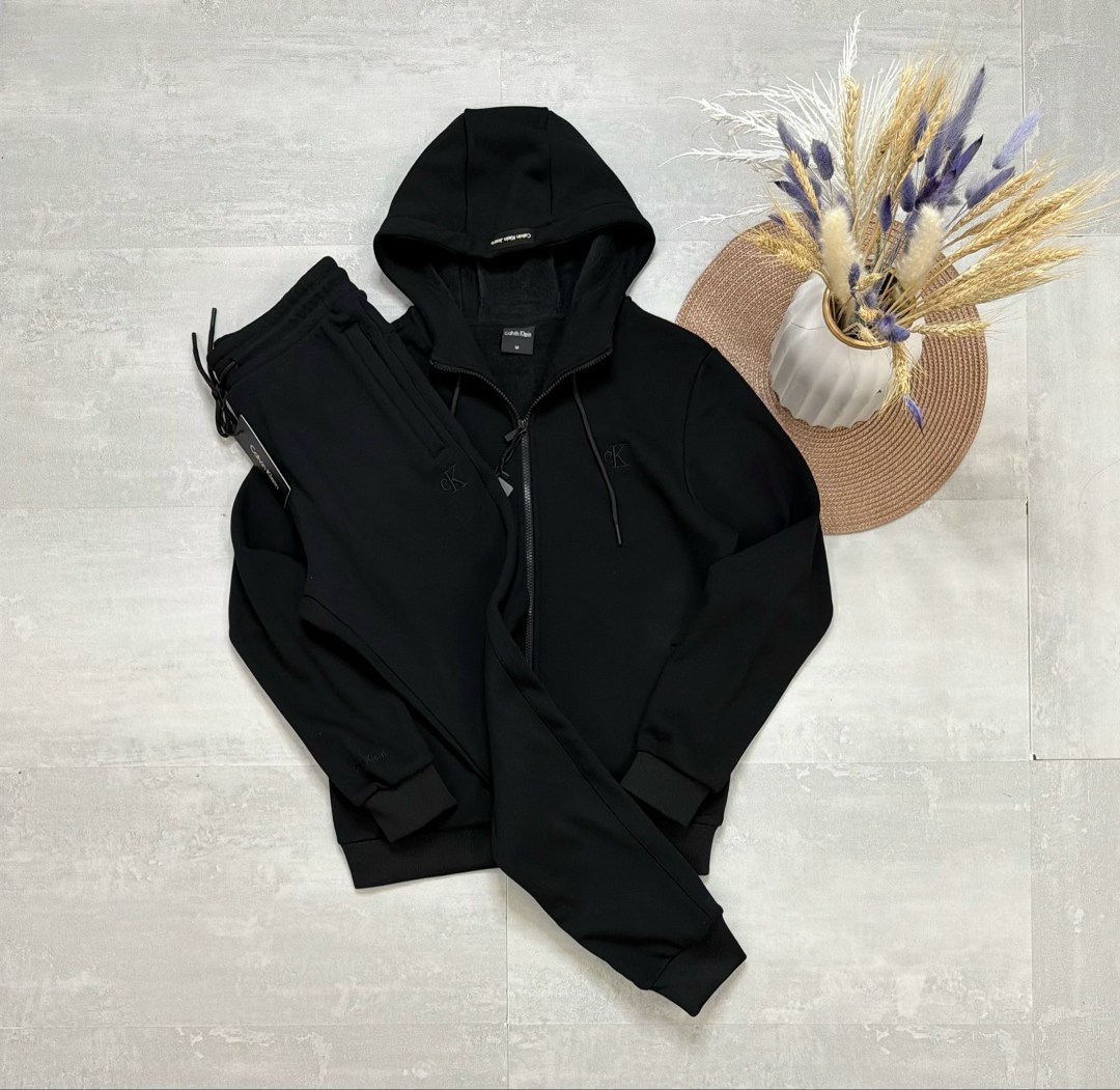 спортивный костюм brunello cucinelli,спортивные костюмы,спортивный костюм мужской,спортивный костюм armani,спортивные костюмы на флисе