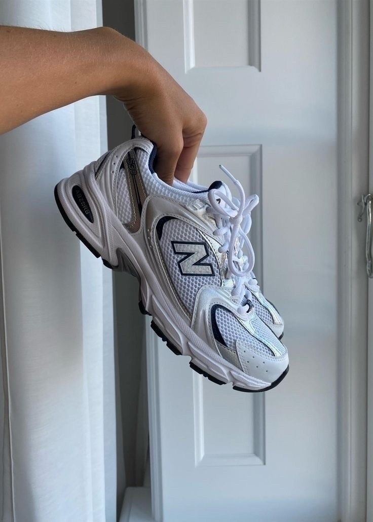 кроссовки белые летние new balance 530,кроссовки женские new balance 530 кроссовки,кроссовки new balance 530,кроссовки модные,кроссовки new balance 530 white silver