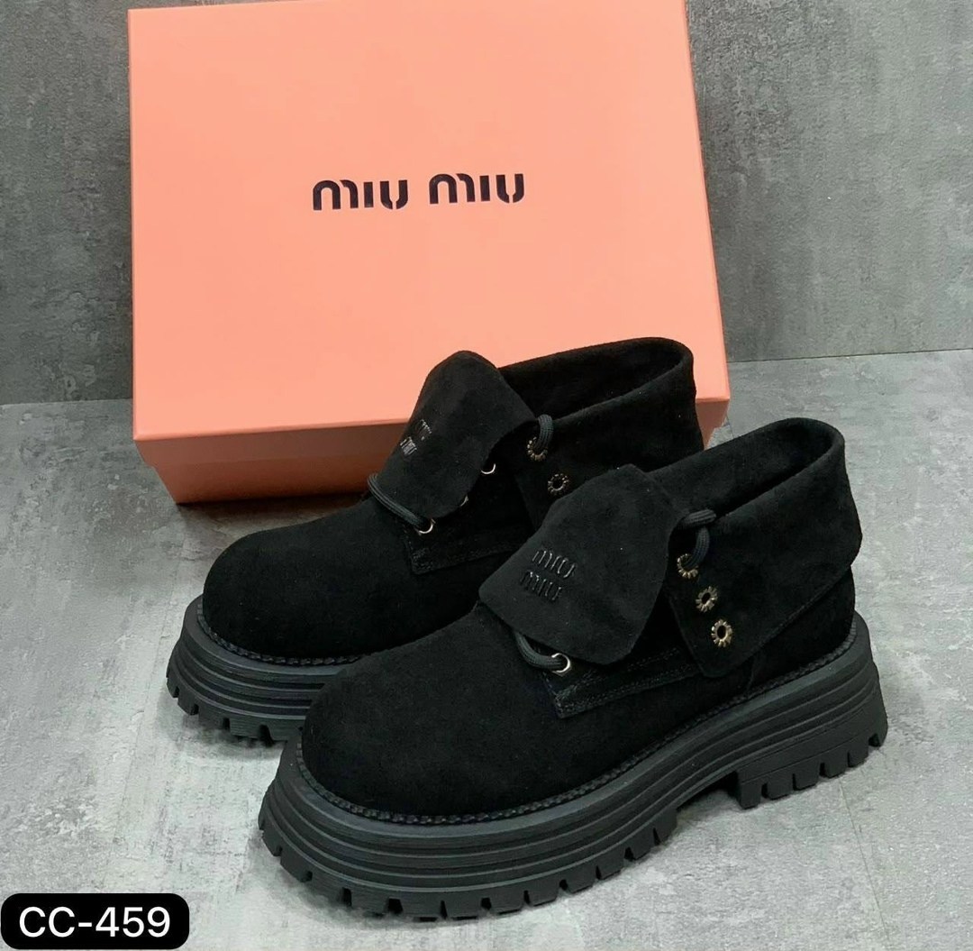 ботинки замшевые miu miu,ботинки miu miu,,ботинки женские зимние miu miu,ботинки miu