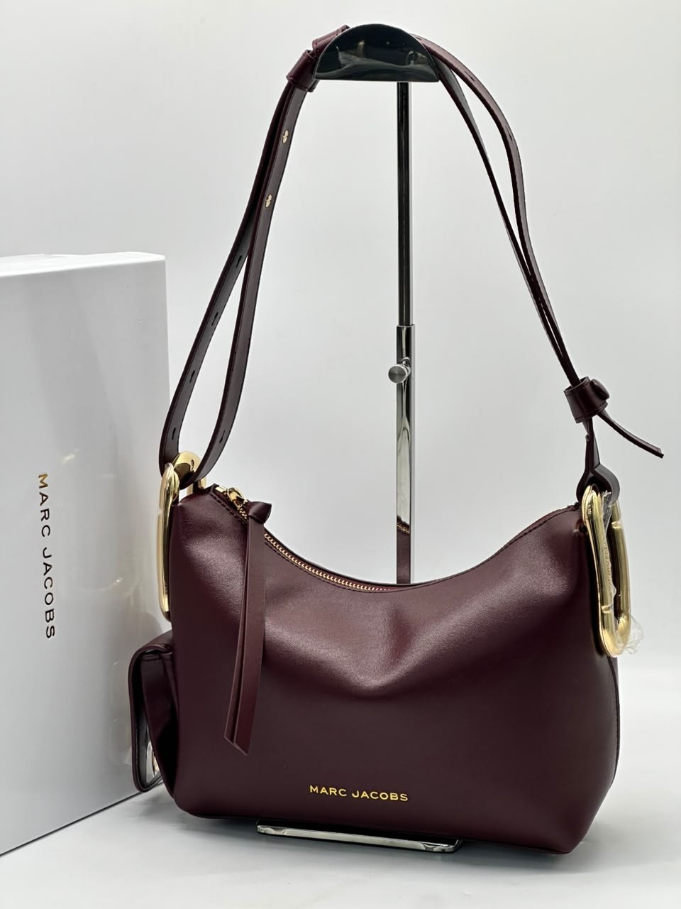 сумка marc jacobs,сумка-хобо через плечо marc jacobs (24х17х8 см),сумка-хобо через плечо marc jacobs,сумка женская marc jacobs,marc jacobs сумки через плечо