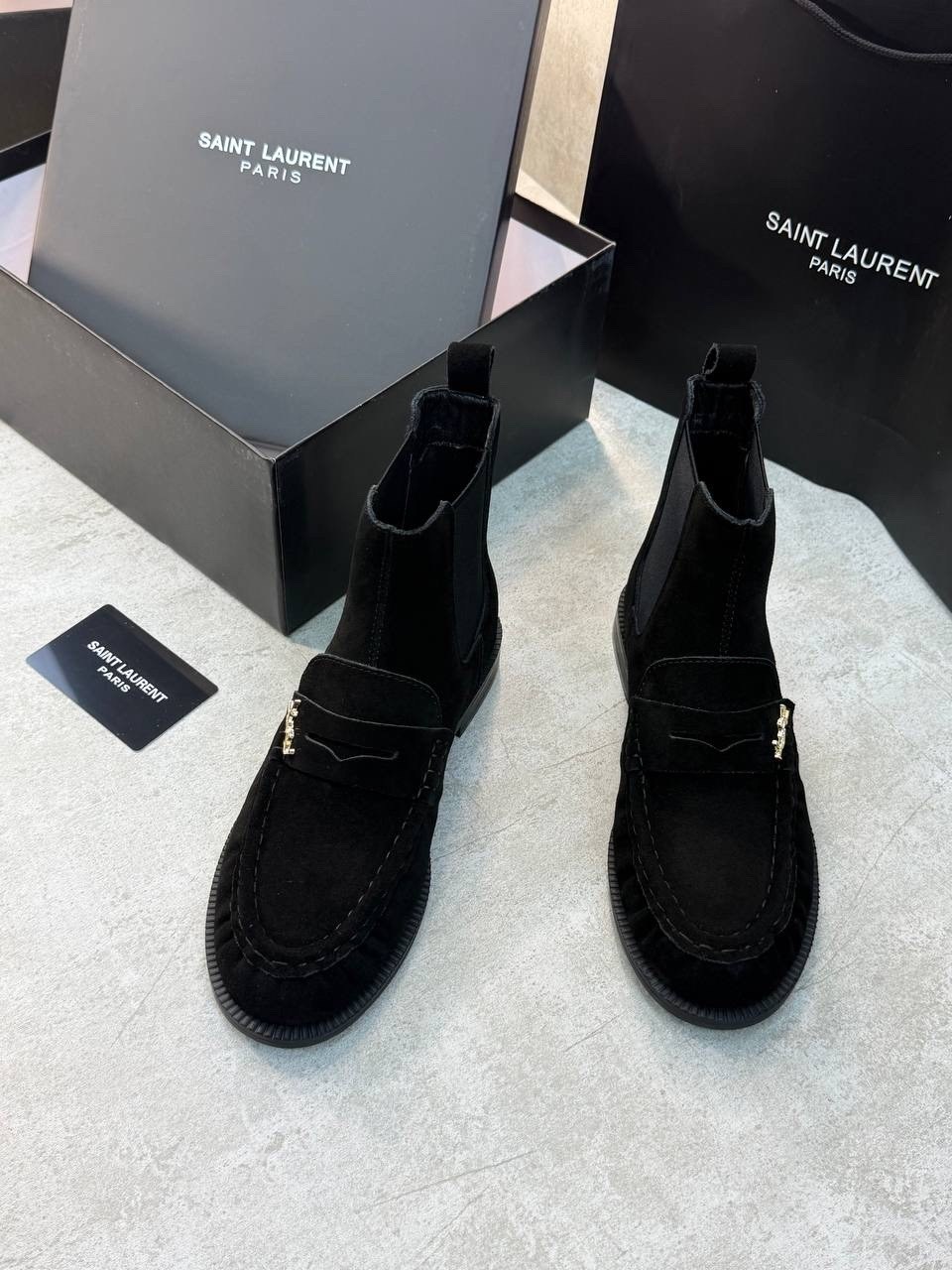 ,замшевые ботинки,ботинки saint laurent,ботинки модные,замшевые лоферы