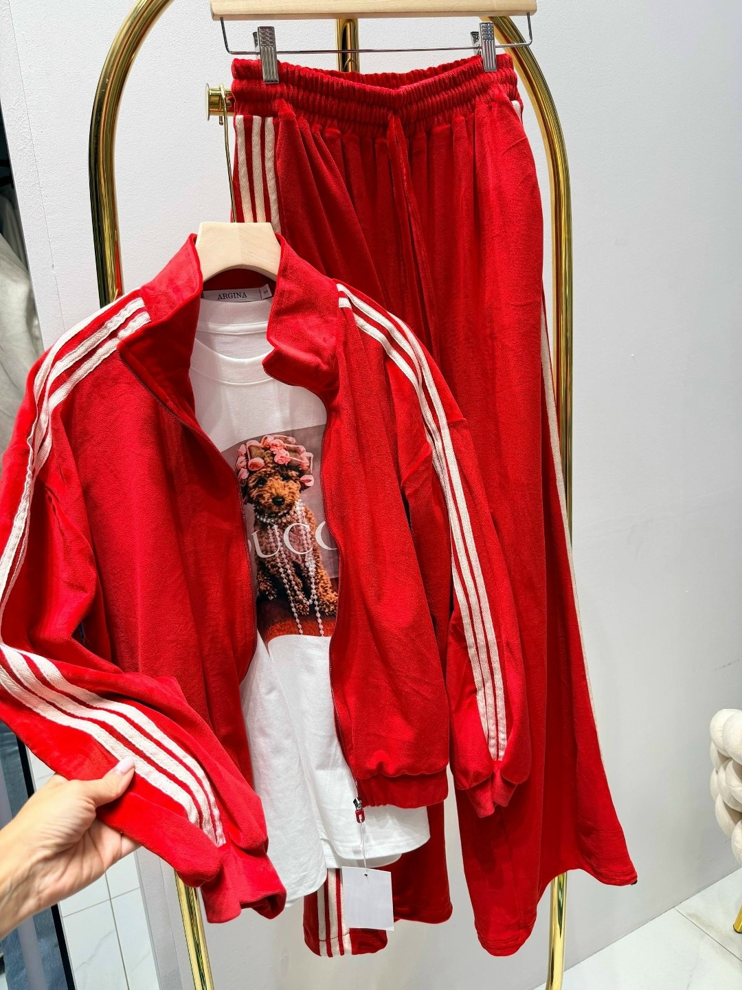 спортивные брюки firebird красного цвета adidas originals,спортивный костюм трикотажные штаны унисекс алый adidas originals,спортивные штаны adidas originals красный,красные спортивные брюки adidas or